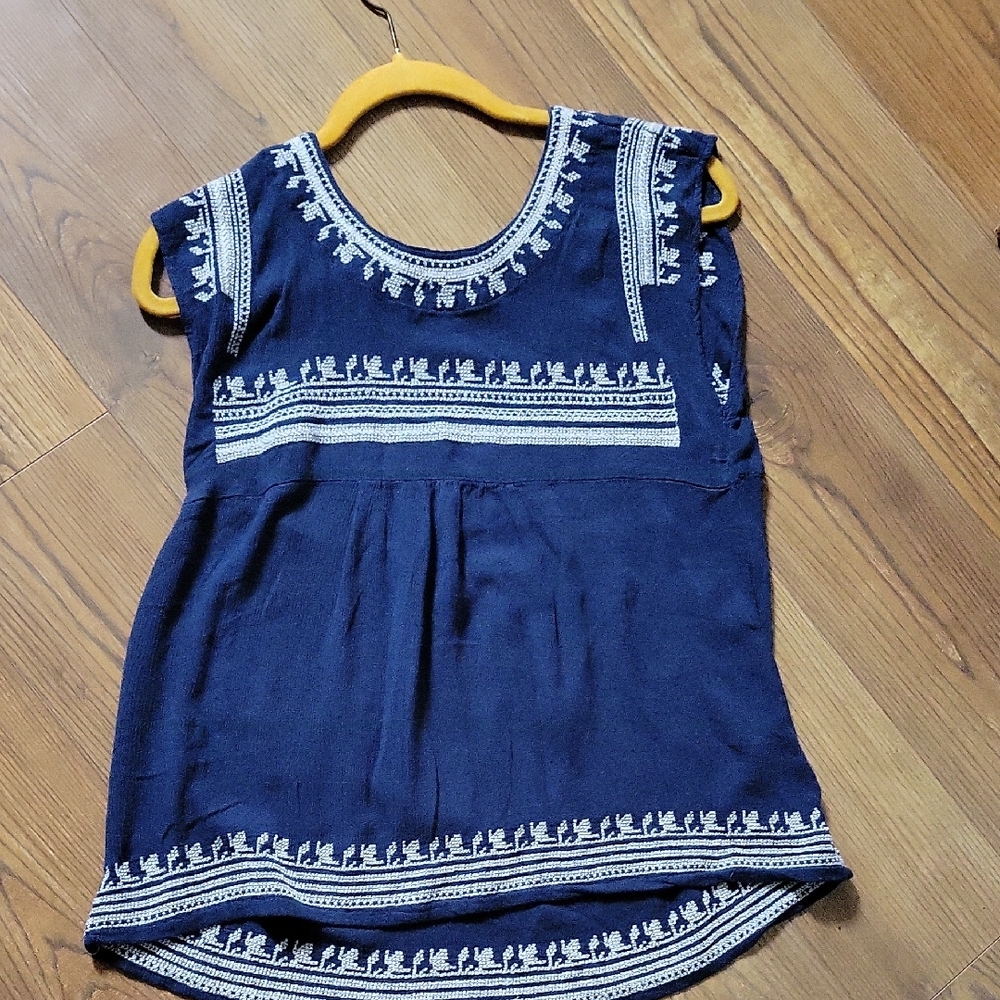 Alya Navy Blue Tank Top with White Embroidery